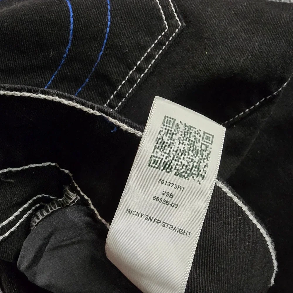NWT True Religion Ricky Relaxed Straight Jeans Rinse Black Contrast Stitch 36